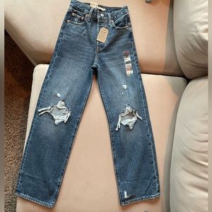 Ribcage 100 percent cotton NWT Levi jeans